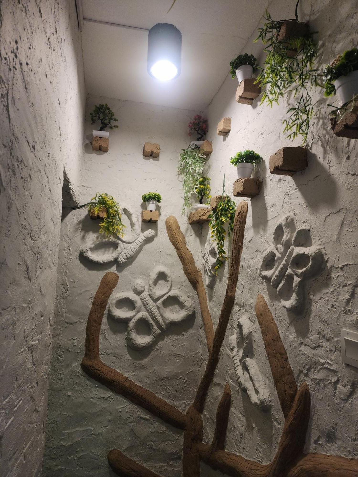 Clock Inn Backpackers Hostel Танах-Рата Екстер'єр фото